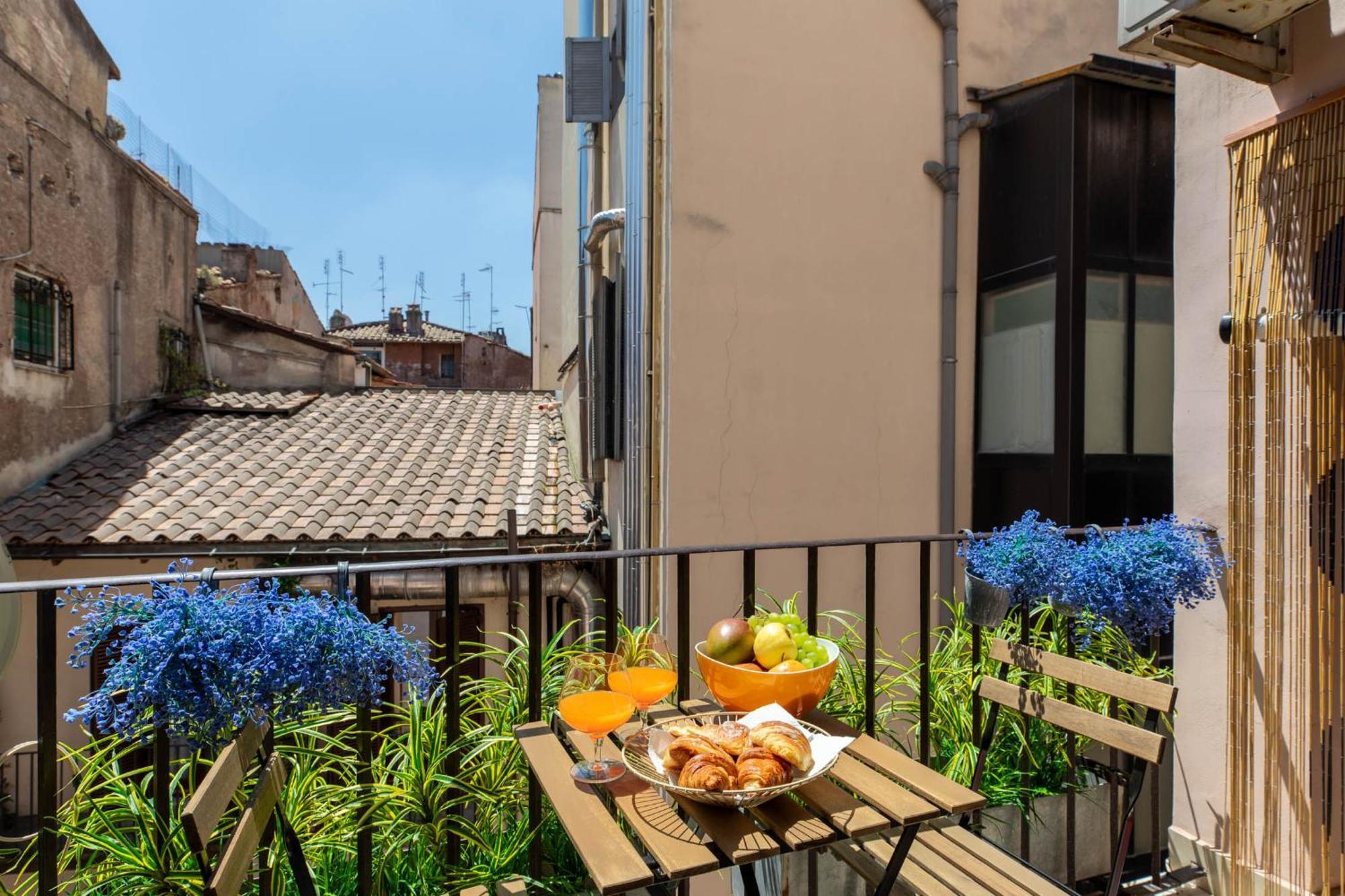Iflat Pantheon'S Roomy And Friendly Apartment 로마 외부 사진